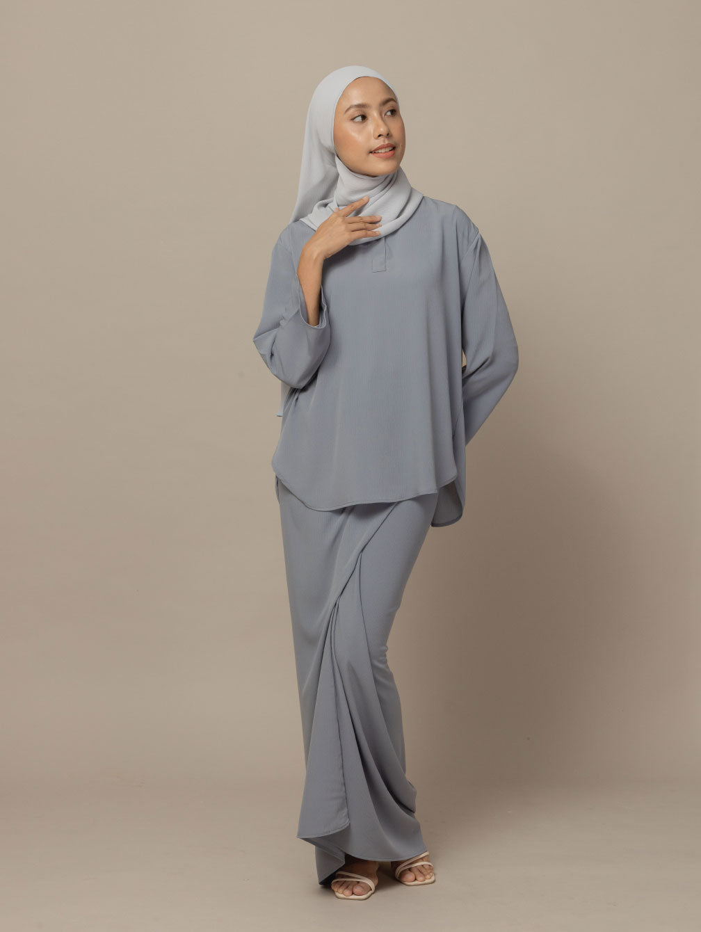 Deloka - Steel Aqua