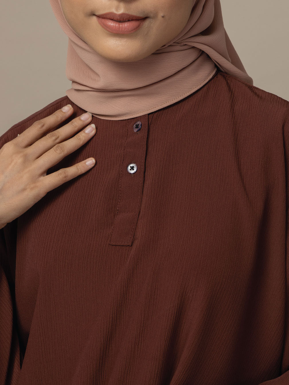 Deloka - Midnight Brown