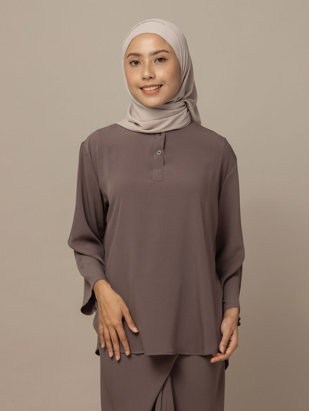 Deloka - Desert Brown