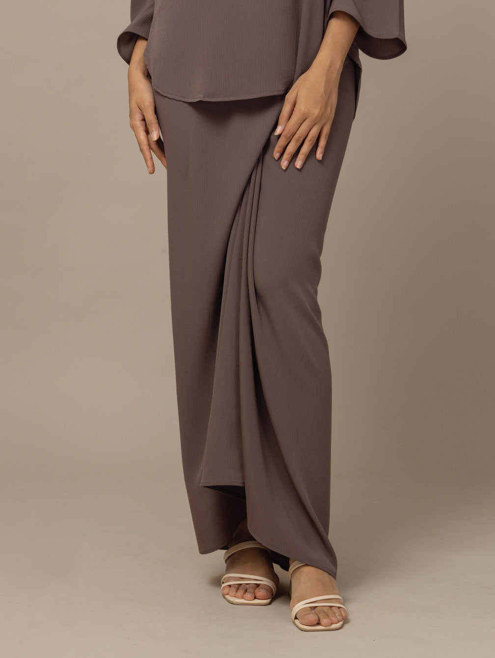 Deloka - Desert Brown