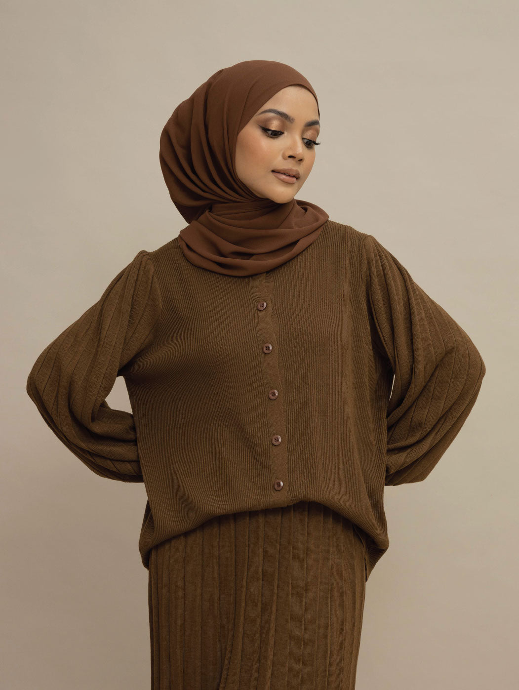 Dalma - Cocoa Brown