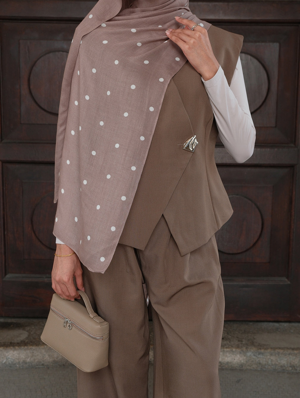 De Dotty - Smoky Taupe
