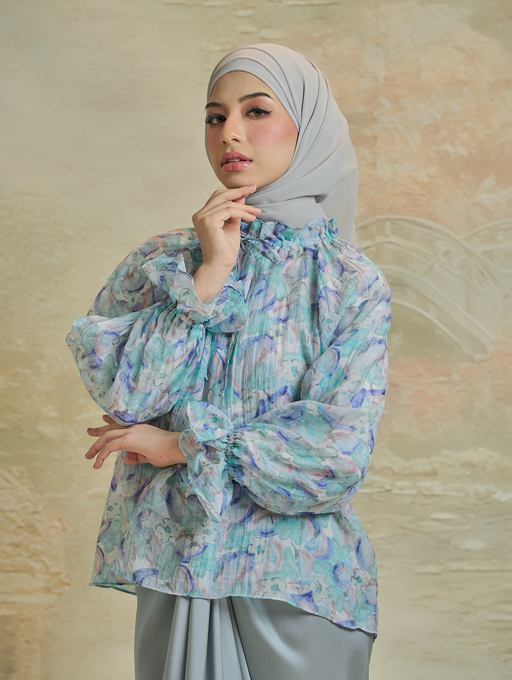 She Carolina - Aveline Blue