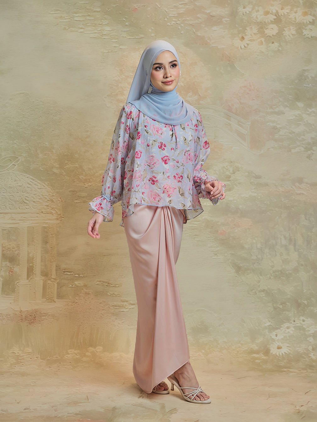 She Carolina - Saphirine Rose