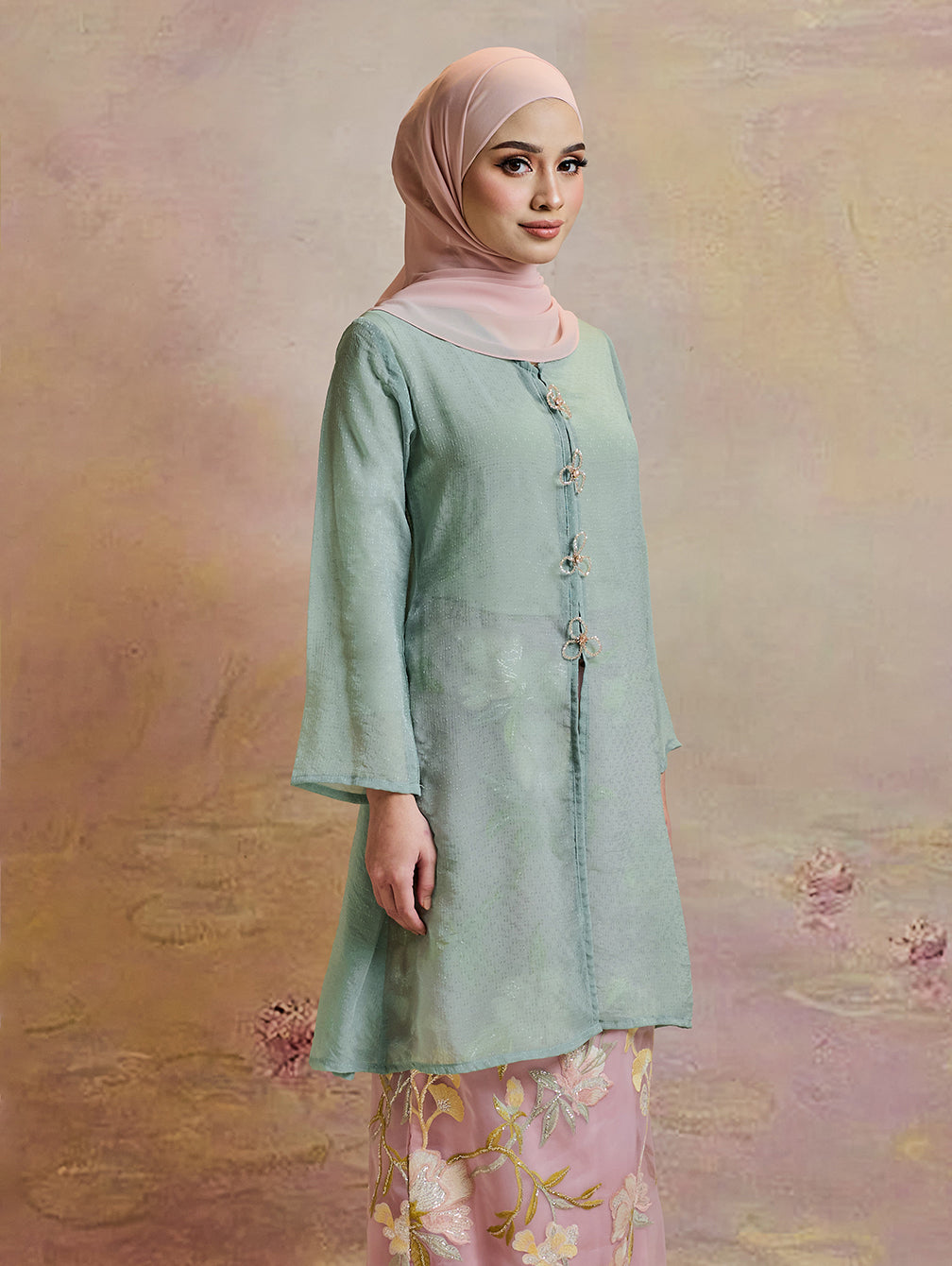 She Darline - Petaline Quinn