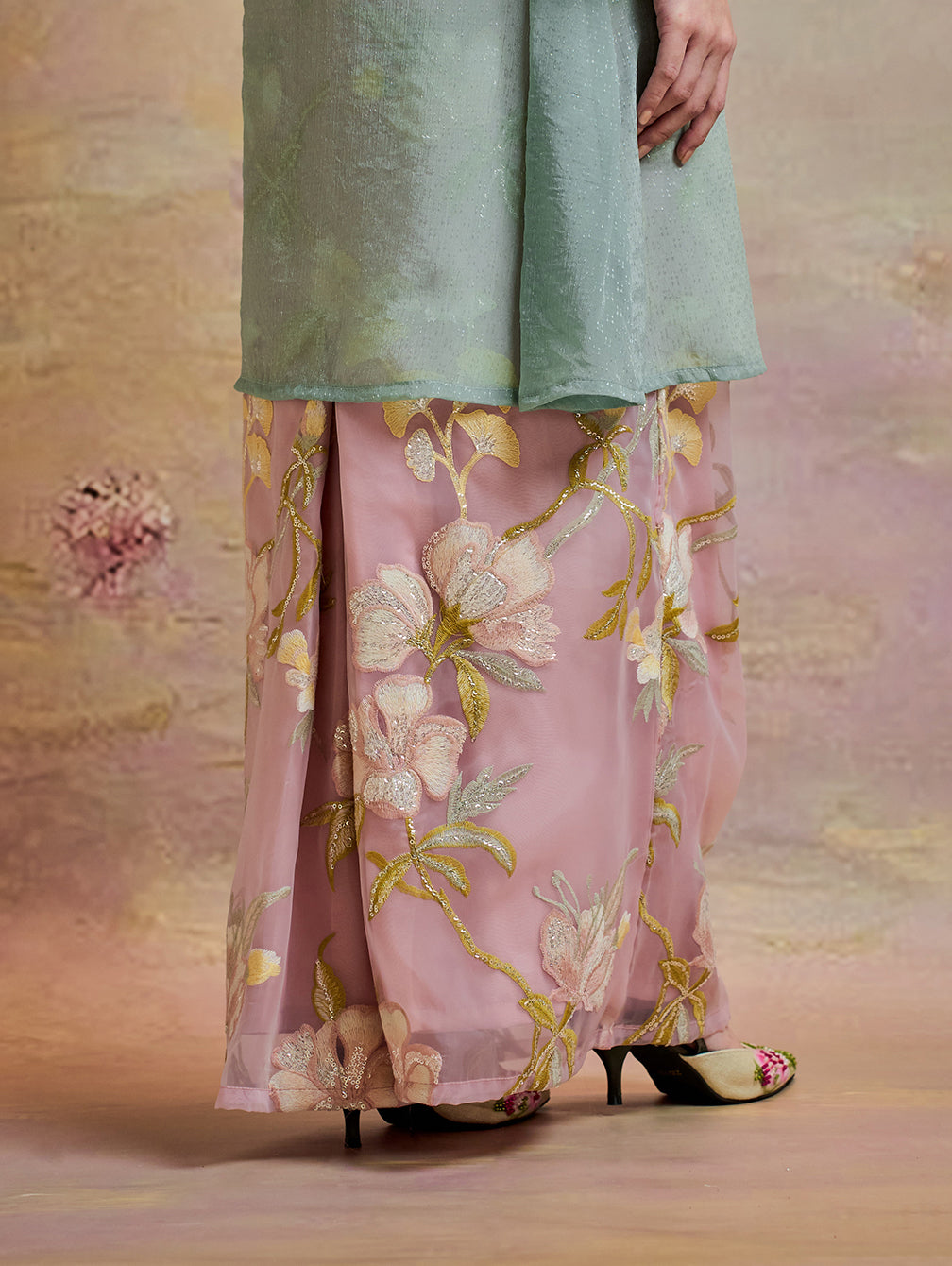 She Darline - Petaline Quinn