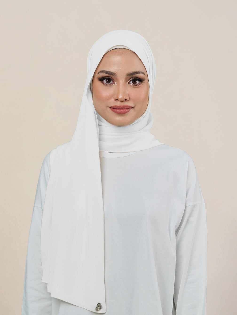 Vera Shawl - Snow White