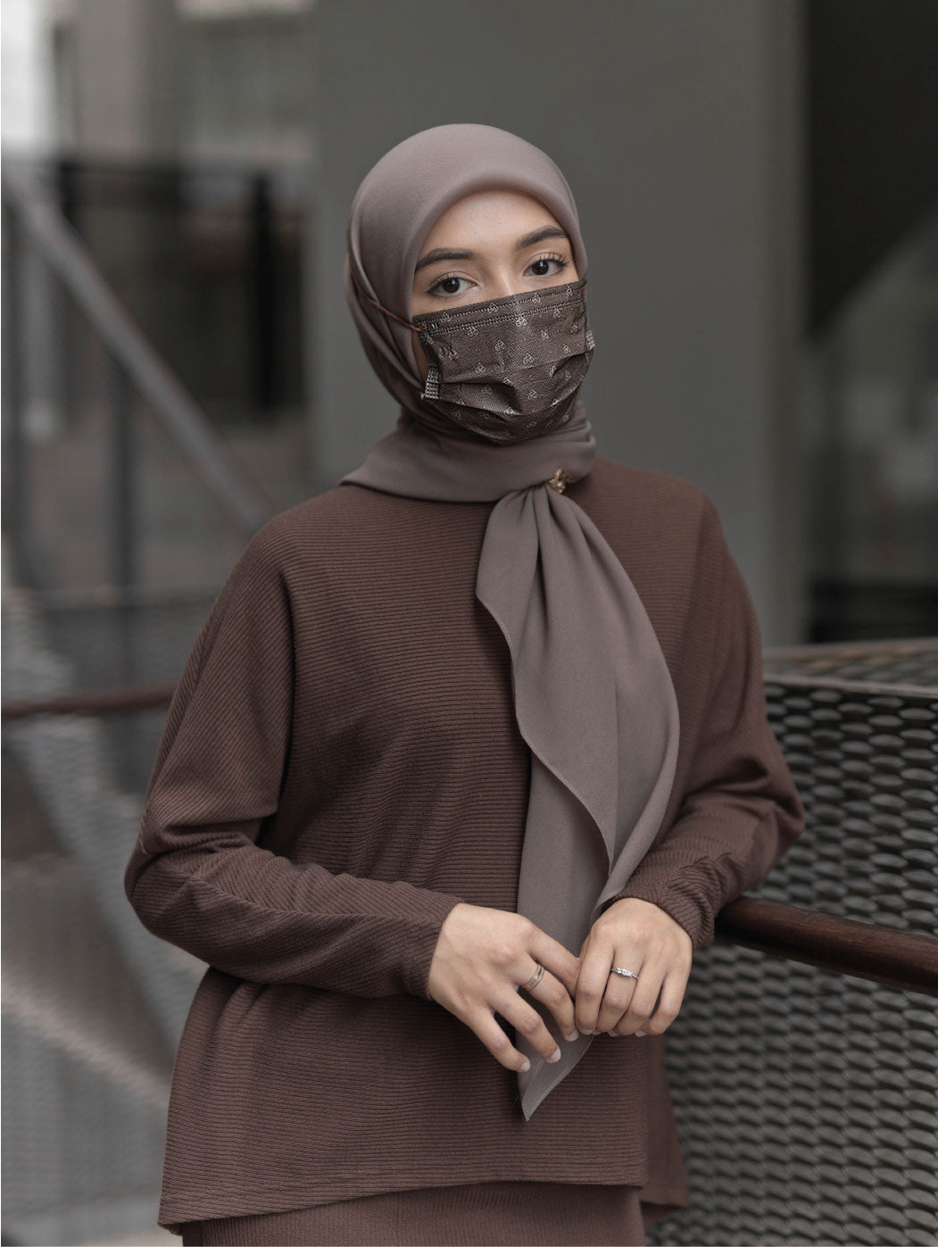 DS FaceMask - Black & Brown